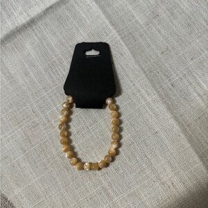 Elegant Beige Beaded Bracelet